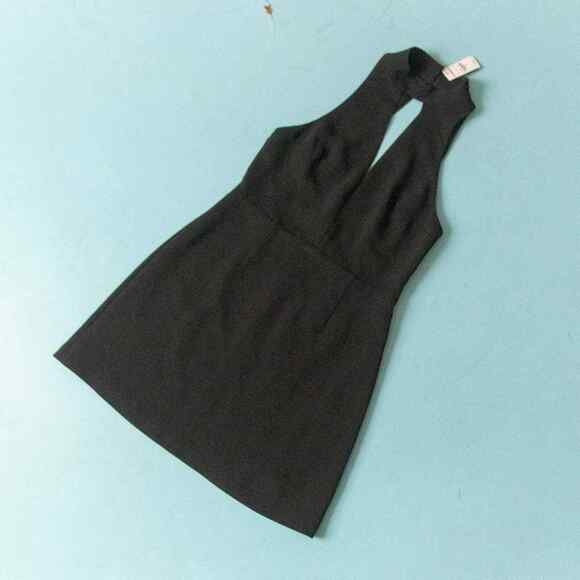 NWT Express Solid Black Sleeveless High Neck Cutout Sheath Mini Dress Sz 6 - Picture 2 of 11